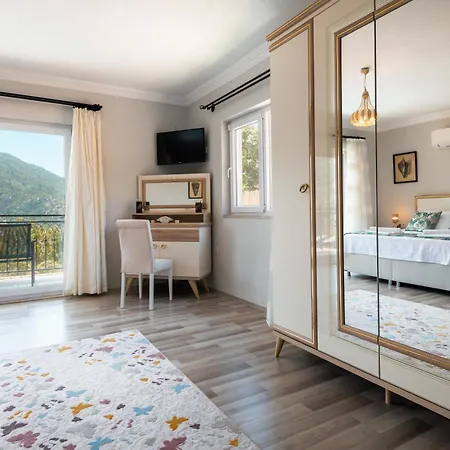 Vila Zeybek Evi *